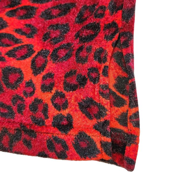 Moon Dance Red and Black Leopard Print Velour  Pullover Top Size 18 to 20, XXL - Picture 6 of 11